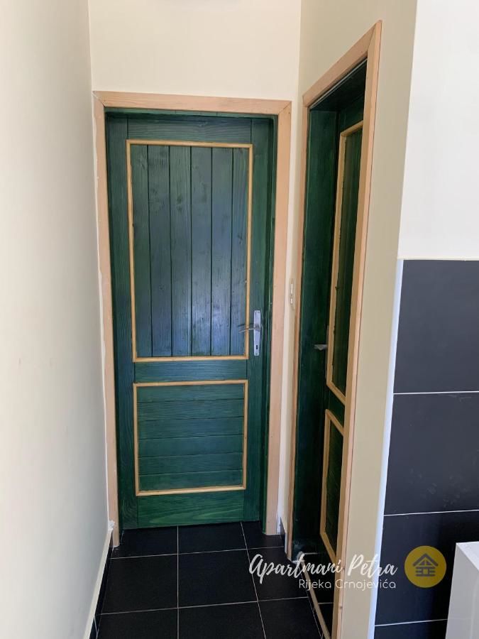 Апартаменты River View Apartments Petra Риека-Црноевича-9
