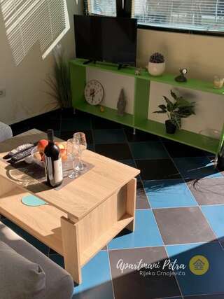 Апартаменты River View Apartments Petra Риека-Црноевича Апартаменты с 1 спальней-11